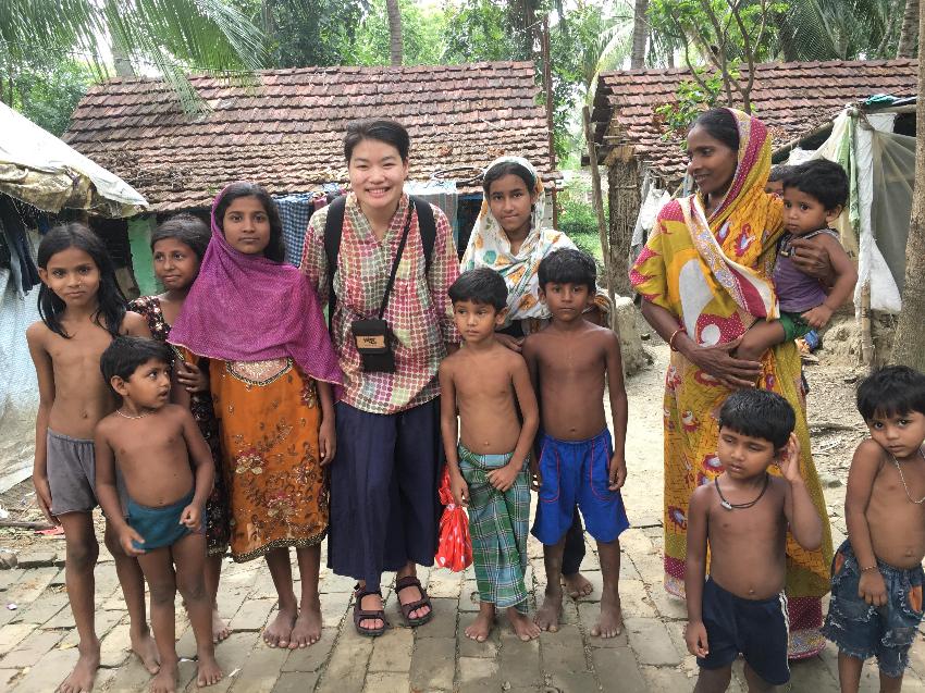 PhD student Nataya Branjerdporn working with communities in India on LEAP-CP