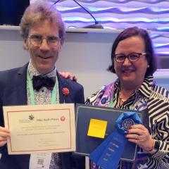 Professor Roslyn Boyd accepting Mac Keith award on behalf of Dr Kath Benfer